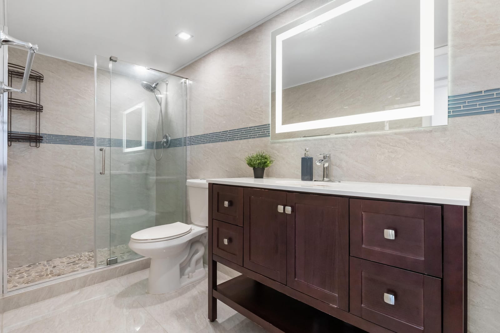 427 Golden Isles Drive 4A, Hallandale Beach, FL 33009 photo 19