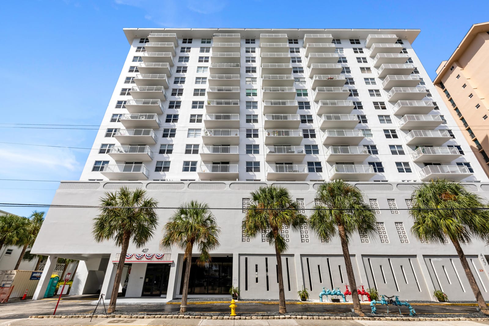 427 Golden Isles Drive 4A, Hallandale Beach, FL 33009 photo 23