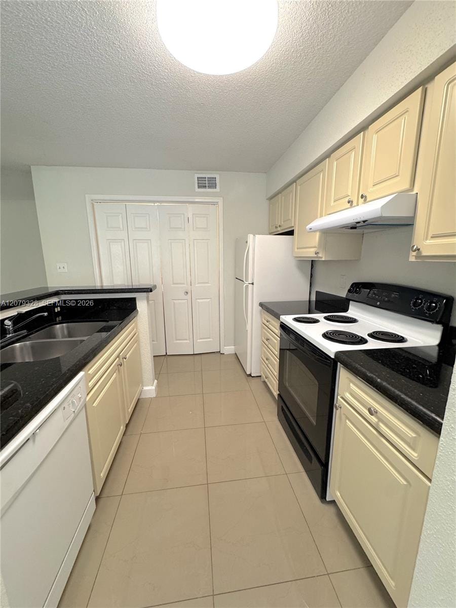 777 Riverside Drive 1510 — photo 5