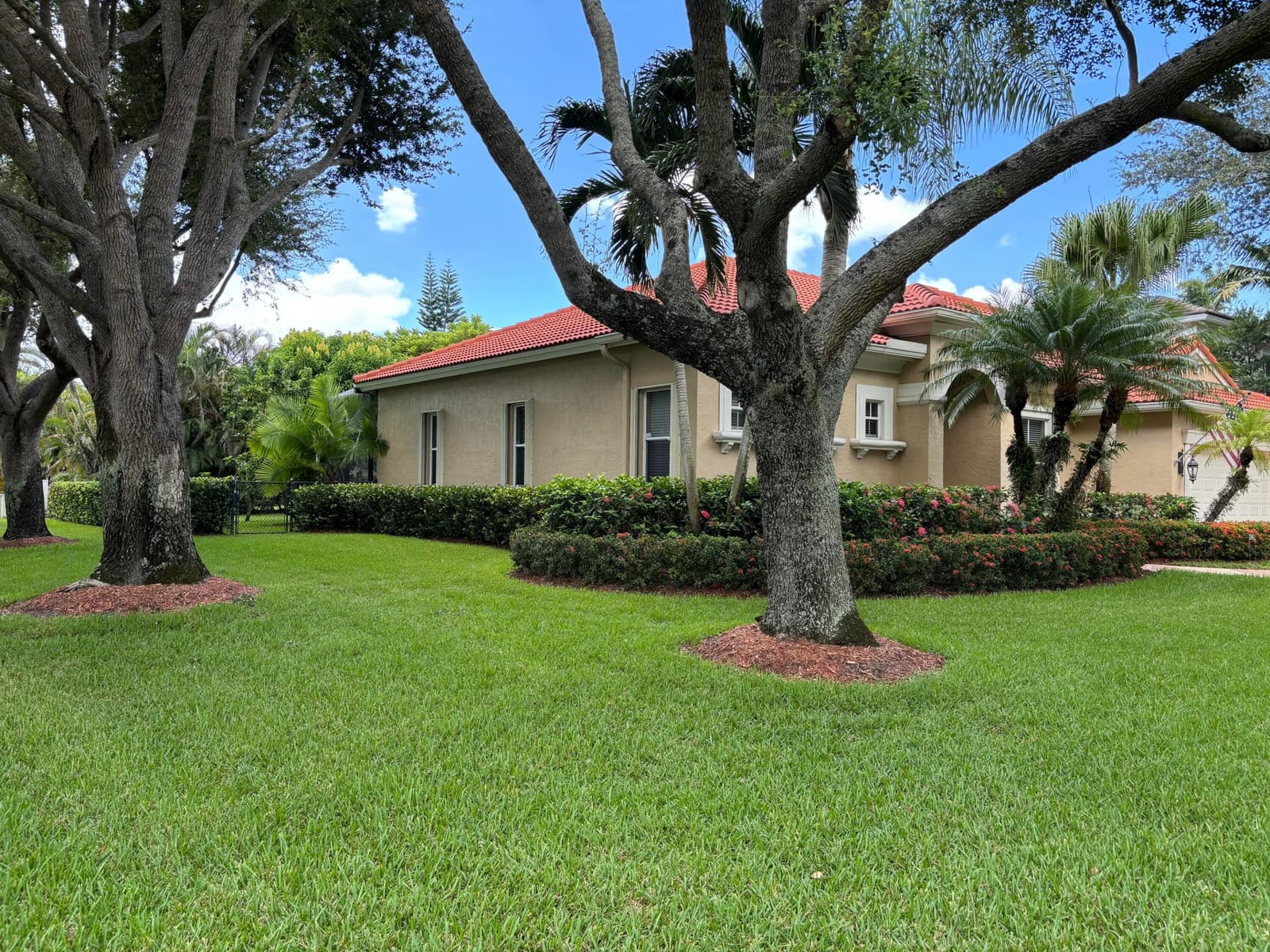 391 Mallard Point, Jupiter, FL 33458 photo 3