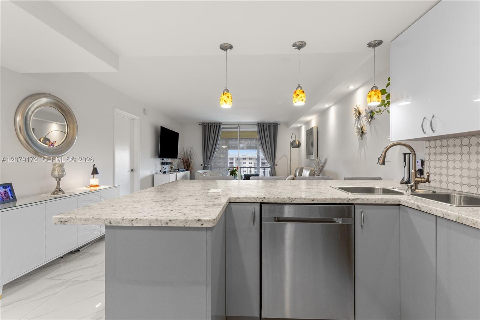 2855 Leonard Drive H605 — photo 4