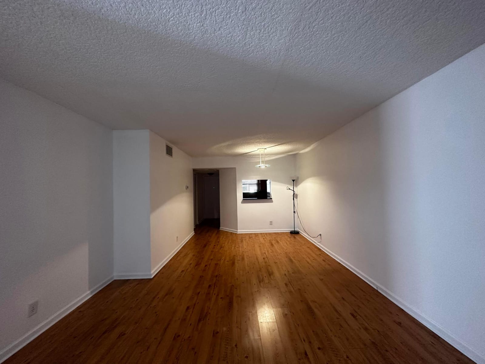 21904 Lake Forest Circle 106 — photo 11