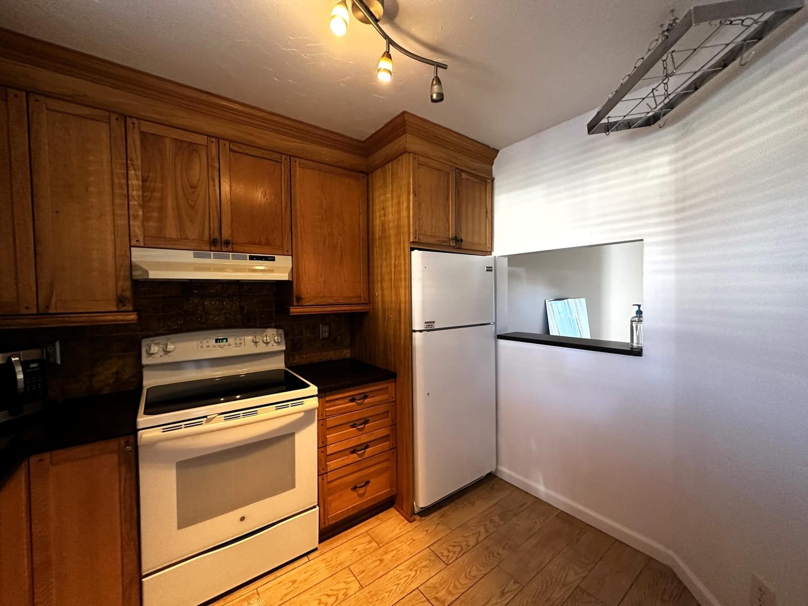21904 Lake Forest Circle 106 — photo 5