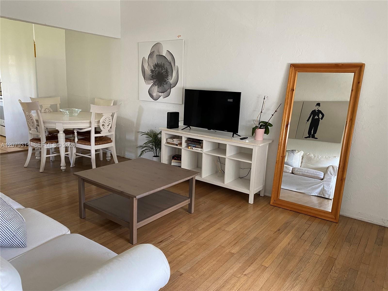 1011 9th Street 8, Miami Beach, FL 33139 photo 3