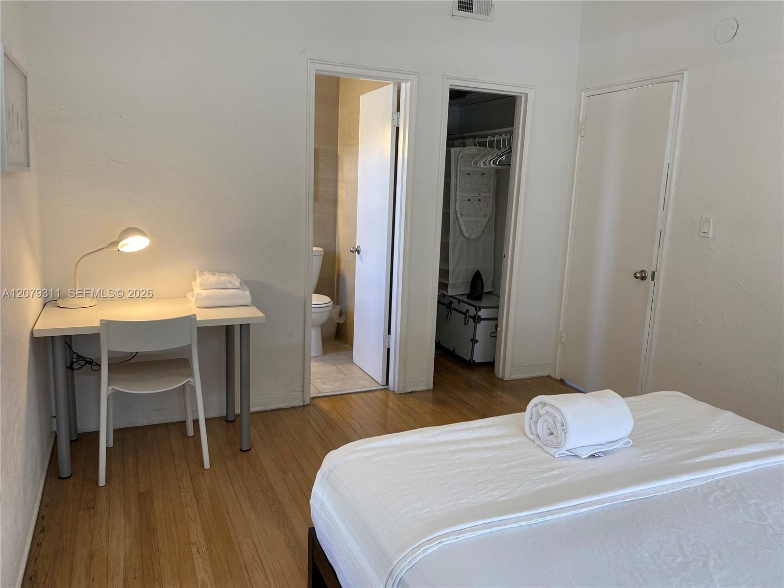 1011 9th Street 8, Miami Beach, FL 33139 photo 5