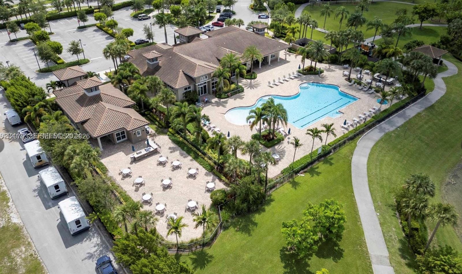 1240 Eucalyptus Drive 2, Hollywood, FL 33021 photo 19