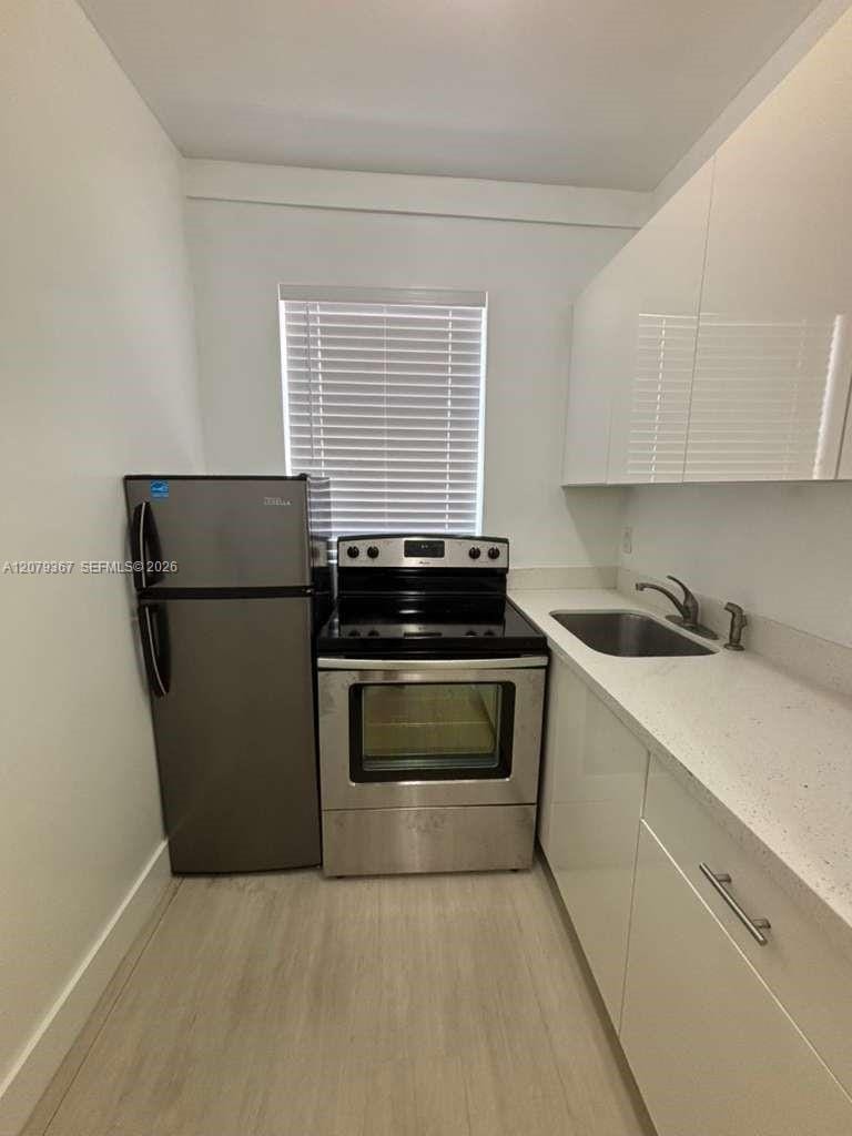 1051 NW 2nd Street 8 — photo 10