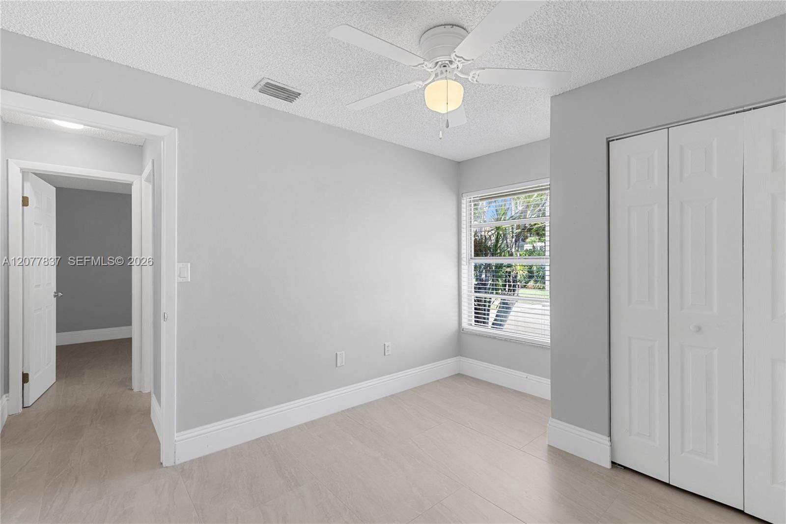 886 NE 214th Lane 4 — photo 5