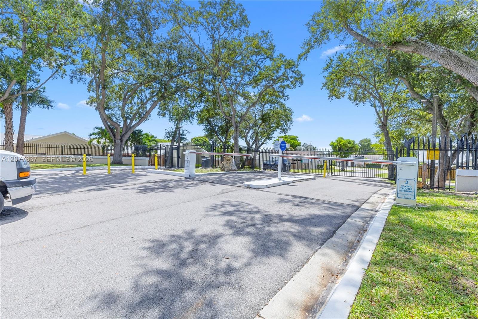 886 NE 214th Lane 4, Miami, FL 33179 photo 13