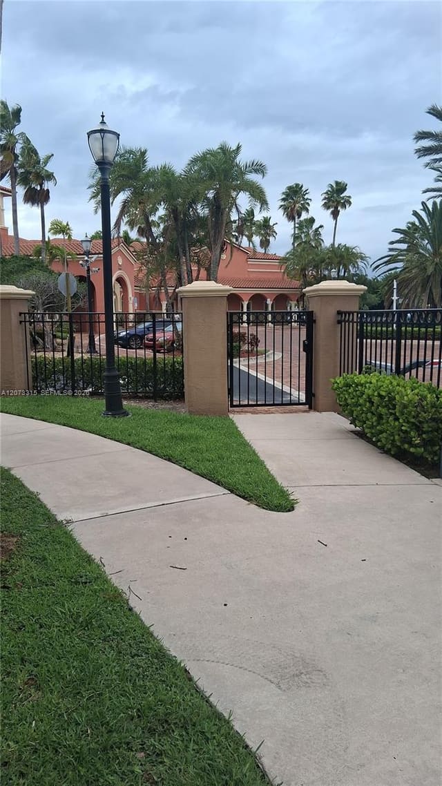 4600 SW 160th Avenue 627, Miramar, FL 33027