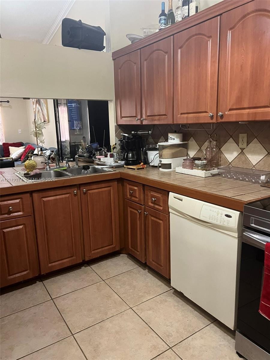 6028 SW 147th Place — photo 4