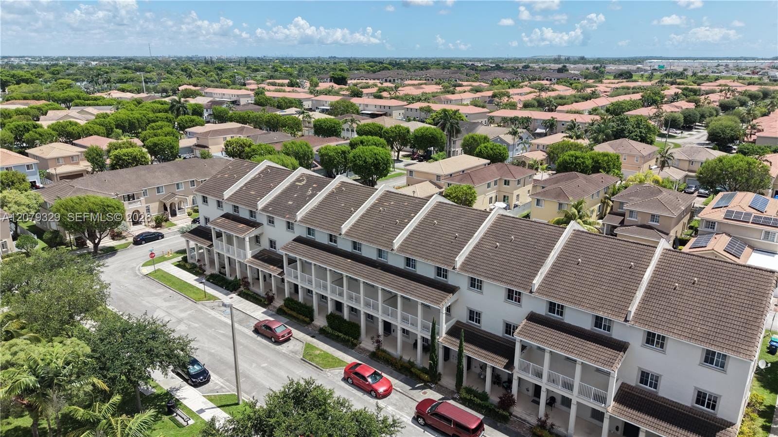 27533 SW 139th Passage, Homestead, FL 33032 photo 2