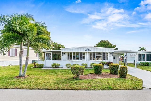 8350 E Club Road, Boca Raton, FL 33433
