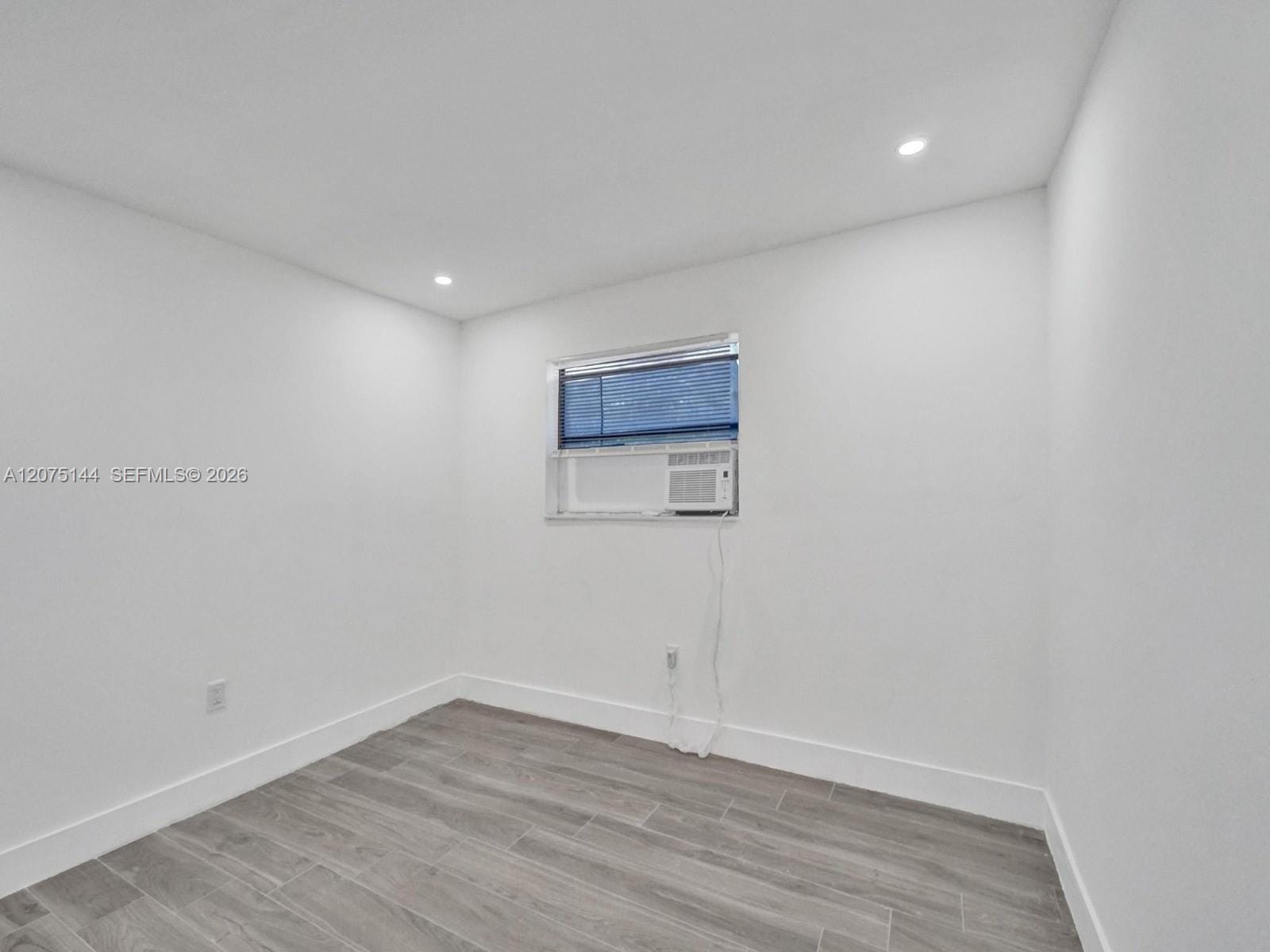 5740 Mayo Street 0 — photo 12