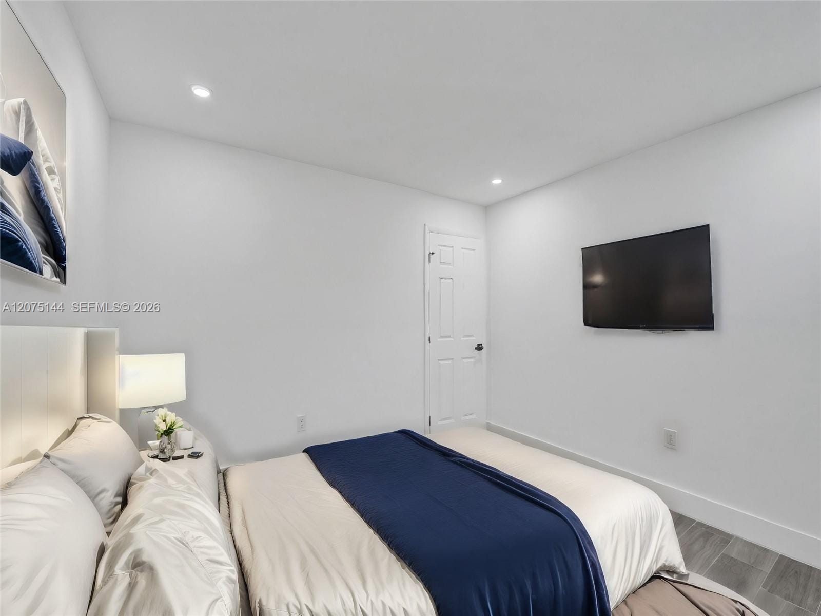 5740 Mayo Street 0 — photo 4