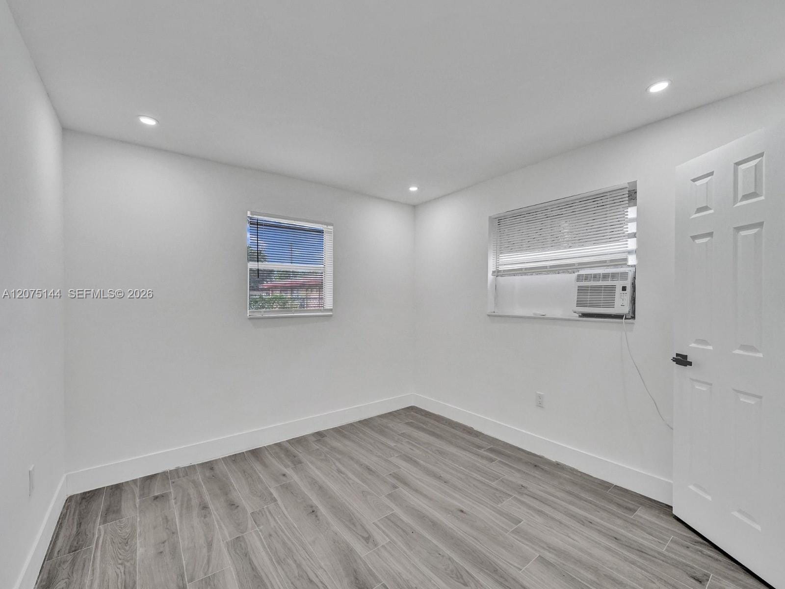 5740 Mayo Street 0 — photo 10