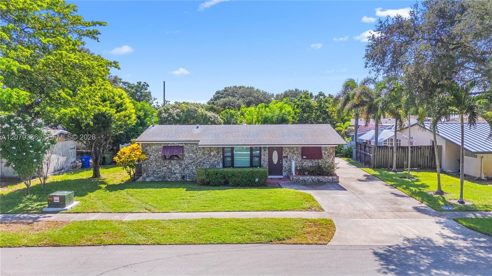 311 SW 70th Terrace, Pembroke Pines, FL 33023