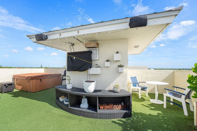 235 NE 1ST Street PH 503, Delray Beach, FL 33444