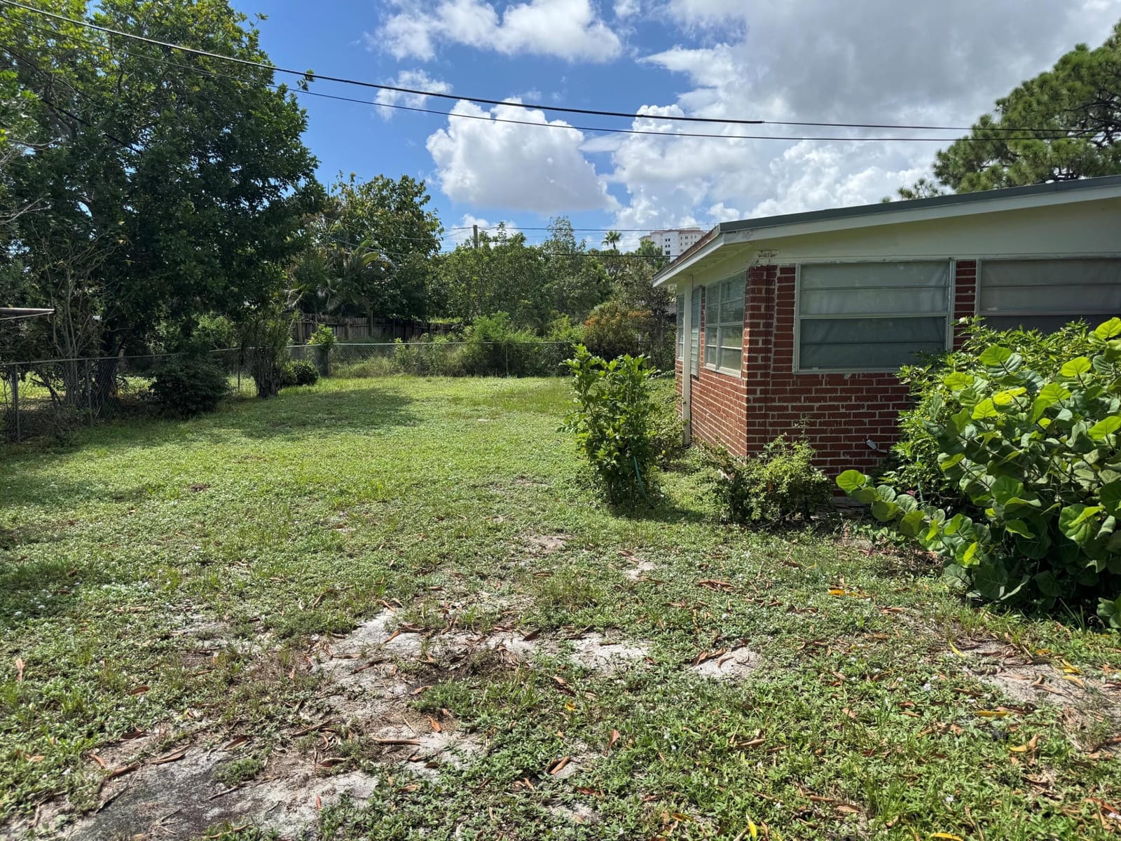 3651 BAHAMA Road — photo 3