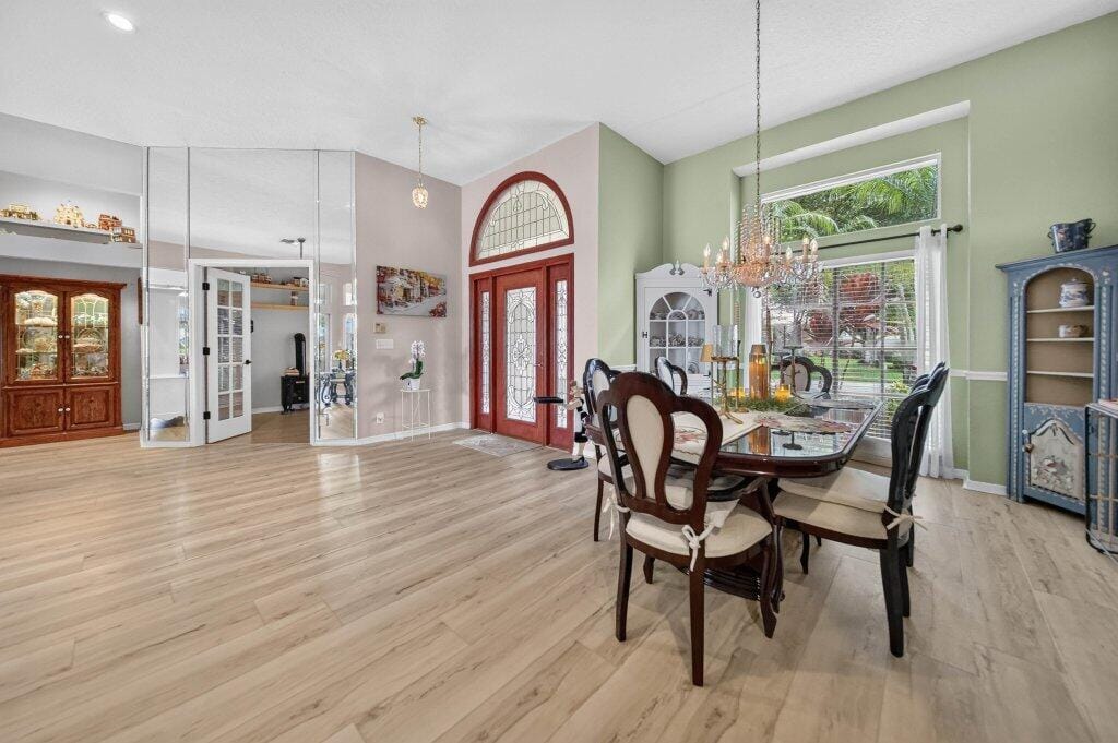 913 SW LIGHTHOUSE Drive — photo 5