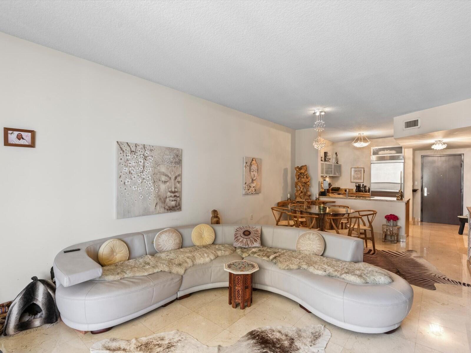 16275 Collins Avenue 2403 — photo 7