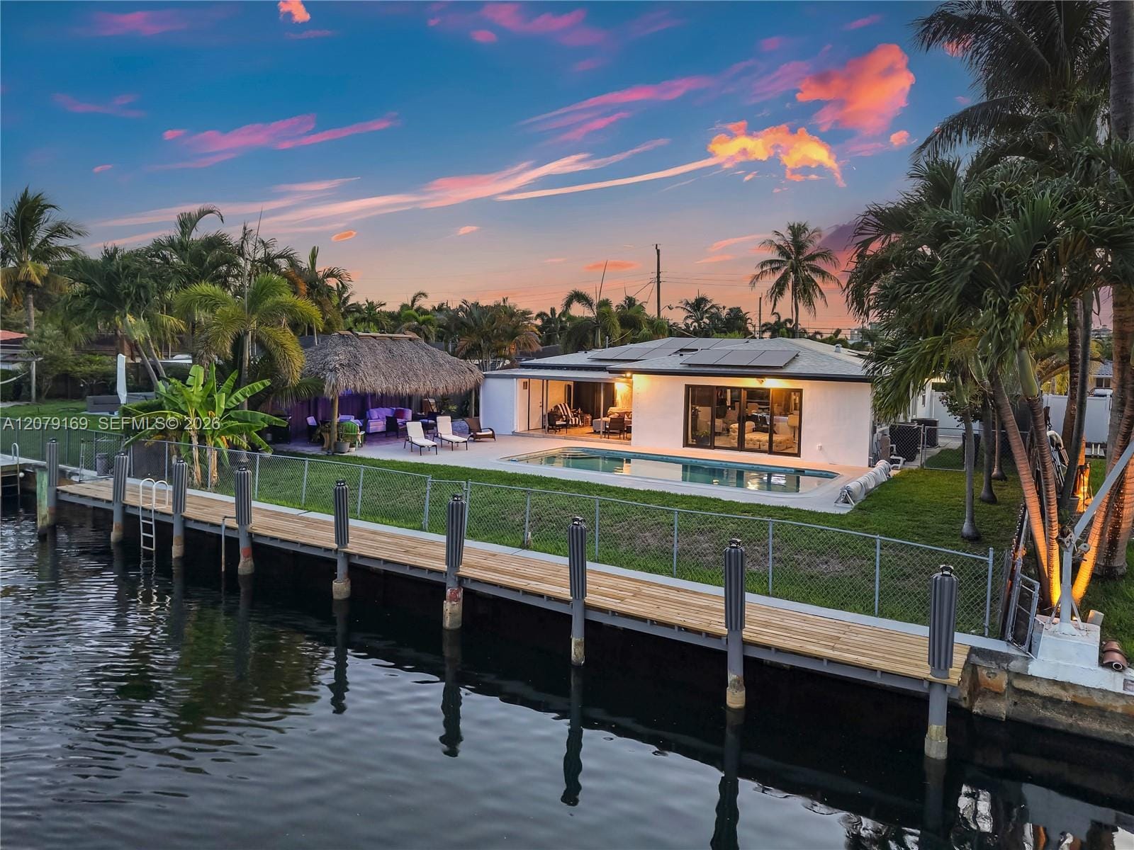 380 SE 1st Terrace, Pompano Beach, FL 33060