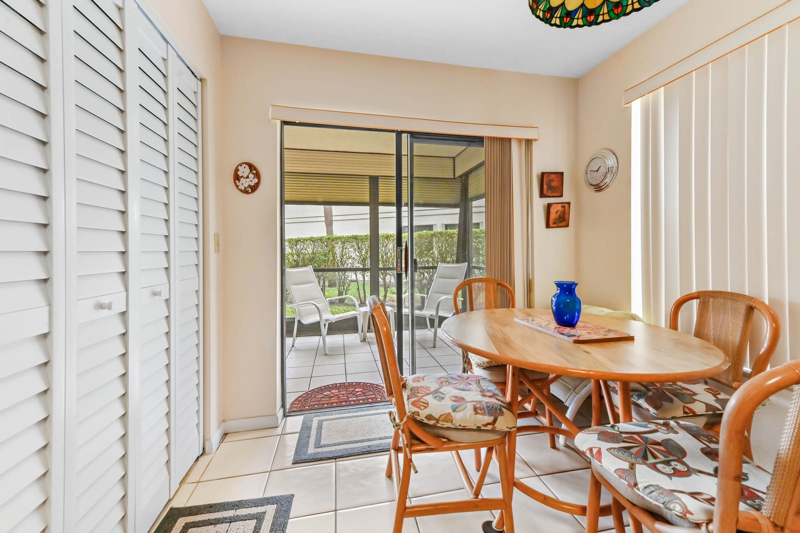 3385 Jog Park Drive — photo 3
