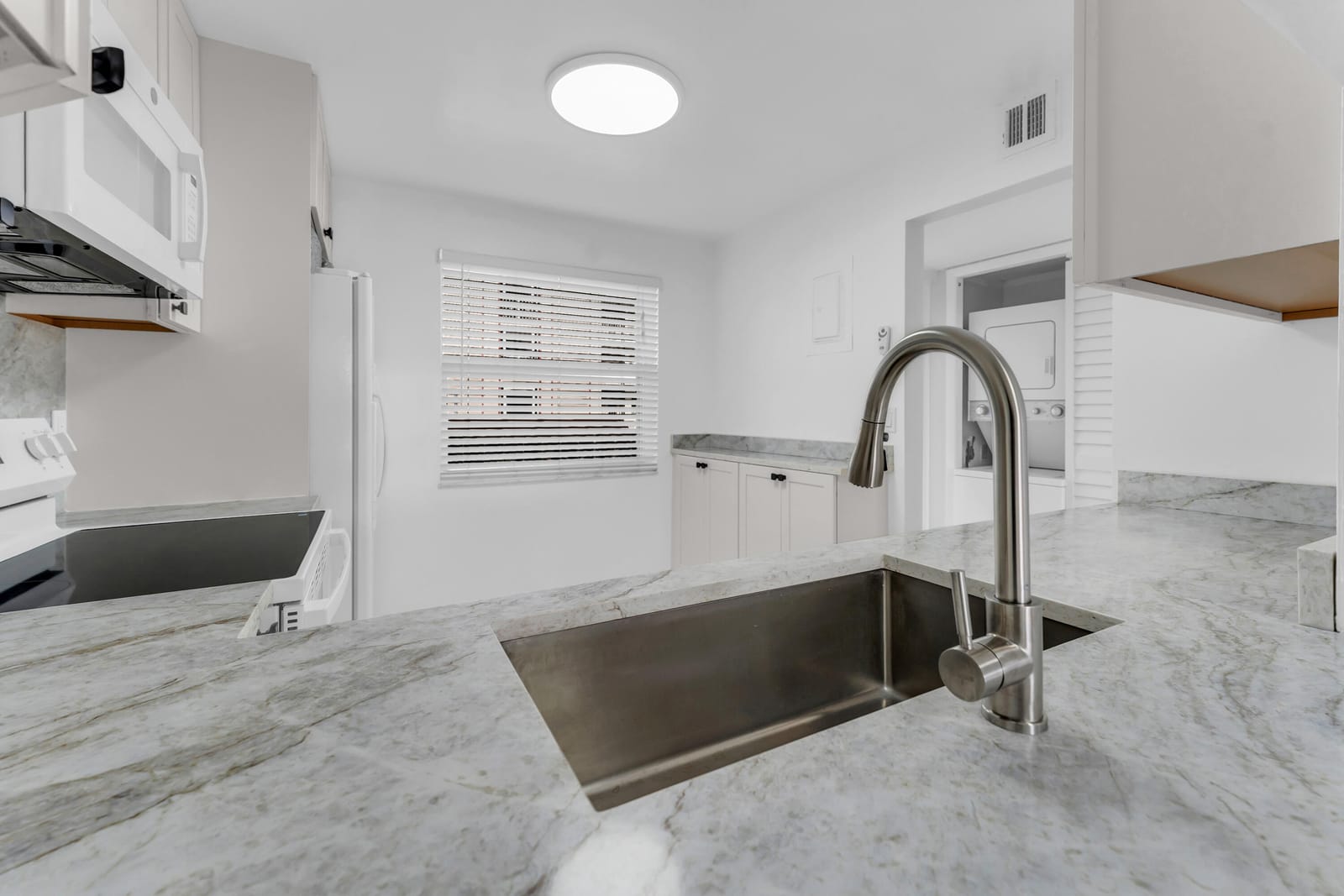 931 Gardenia Drive 269 — photo 9