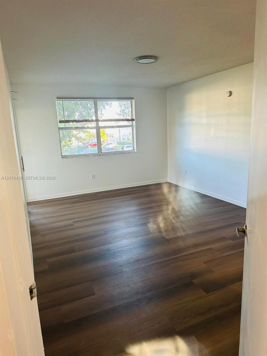 2528 SE 20th Place 201-C — photo 7
