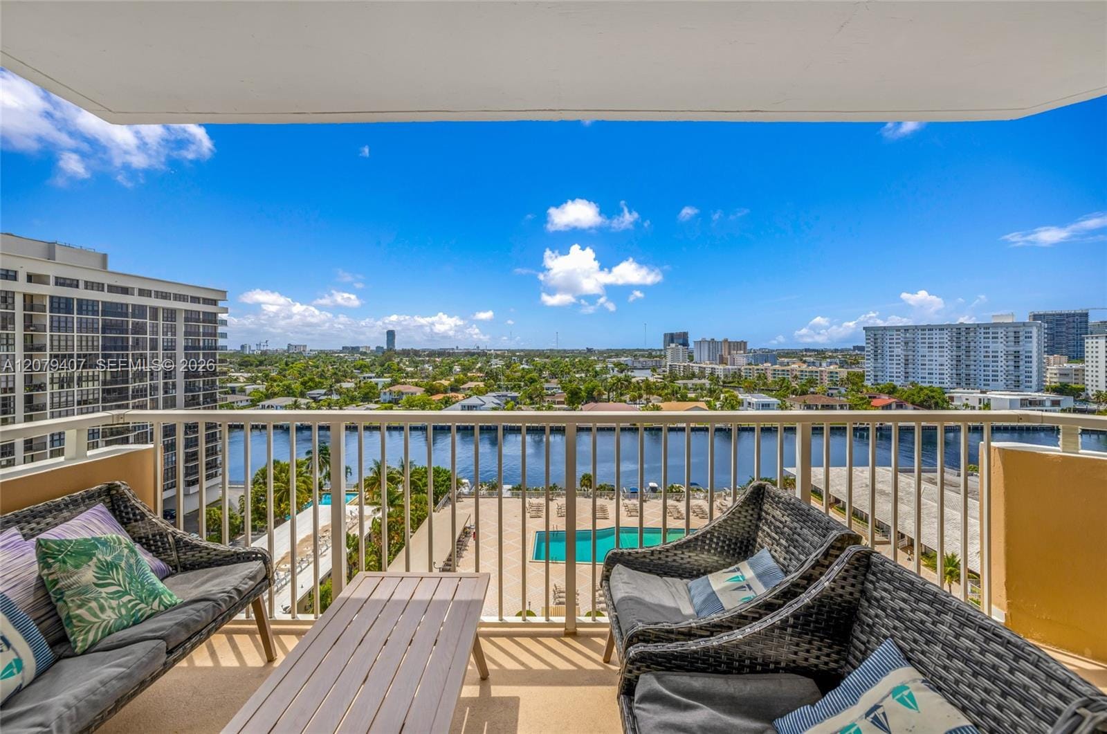 1985 S Ocean Drive 10E, Hallandale Beach, FL 33009
