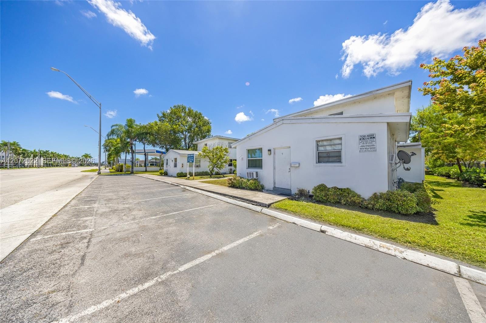 3740 W Hallandale Beach Boulevard 1-8 — photo 5