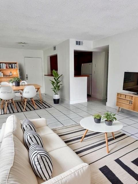 9678 Fontainebleau Boulevard 111, Miami, FL 33172