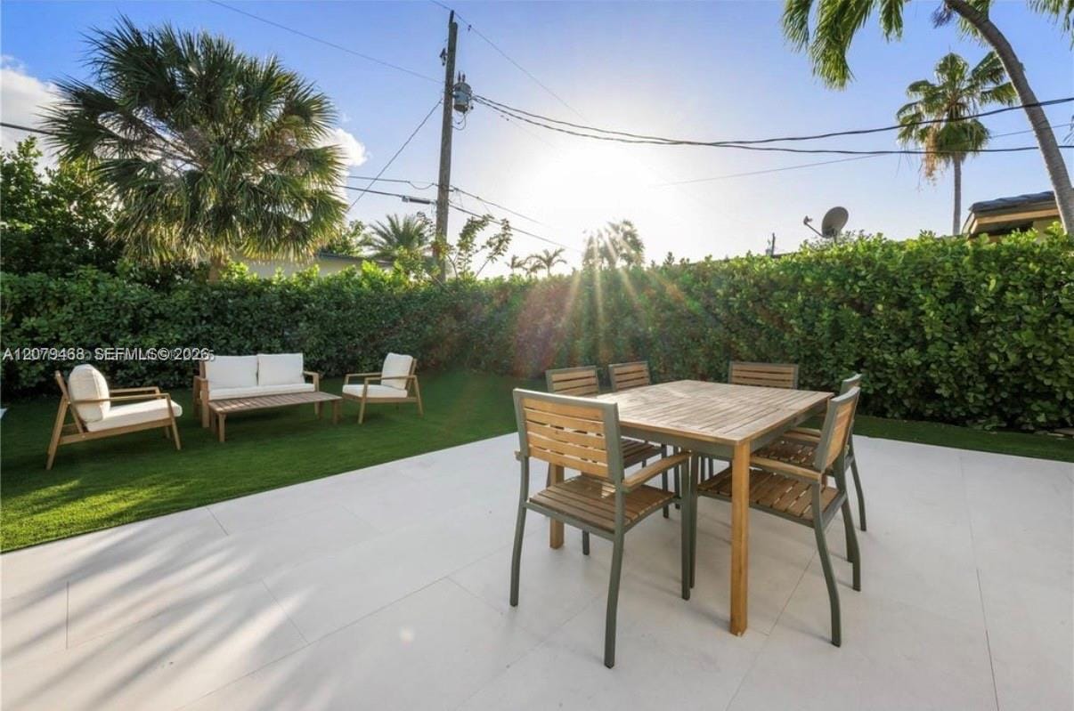 900 W 47th Court, Miami Beach, FL 33140 photo 15