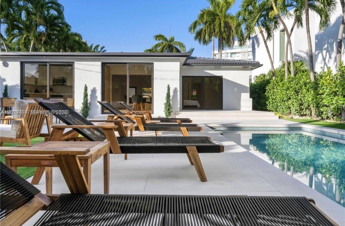900 W 47th Court, Miami Beach, FL 33140 photo 18