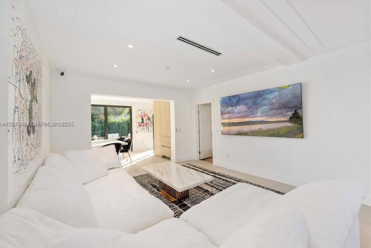 900 W 47th Court — photo 5
