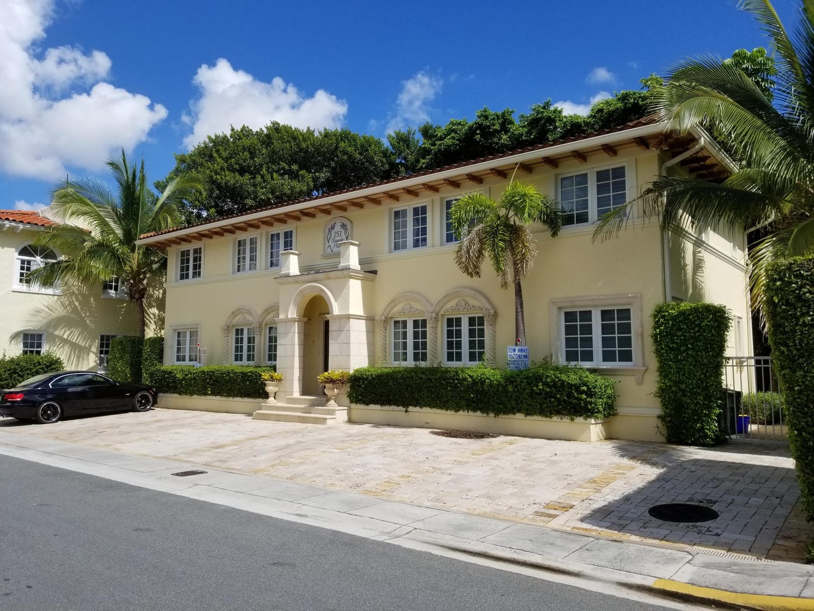 251 Oleander Avenue 1 — photo 1
