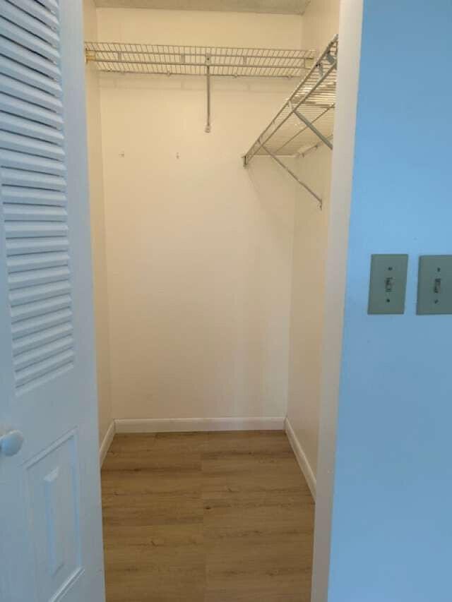 1937 NE 15TH Avenue — photo 5