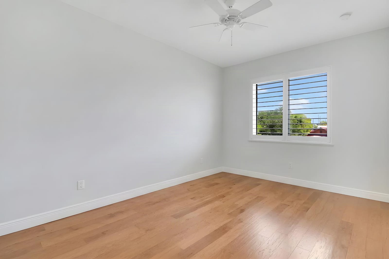 513 SW Ocean Boulevard, Stuart, FL 34994 photo 27