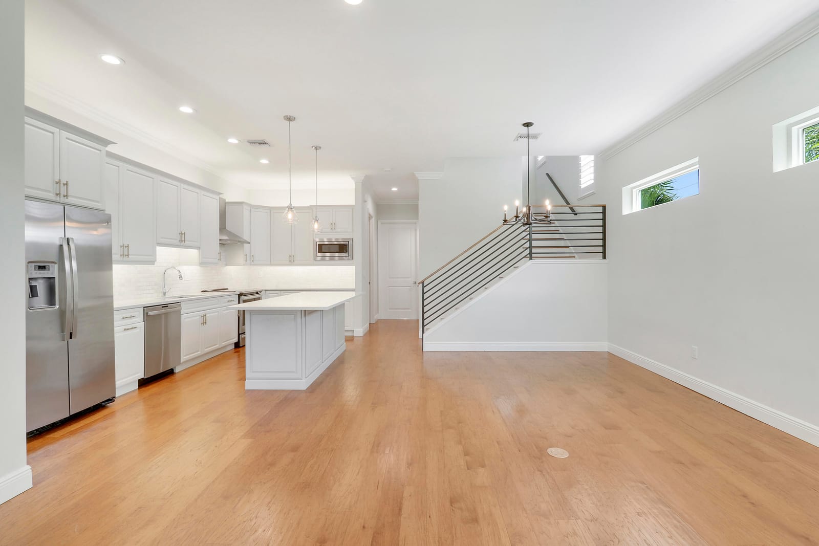 513 SW Ocean Boulevard — photo 6