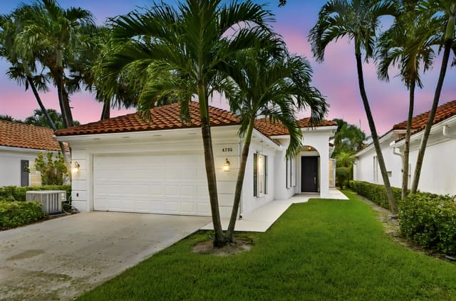 4785 Blossom Drive, Delray Beach, FL 33445