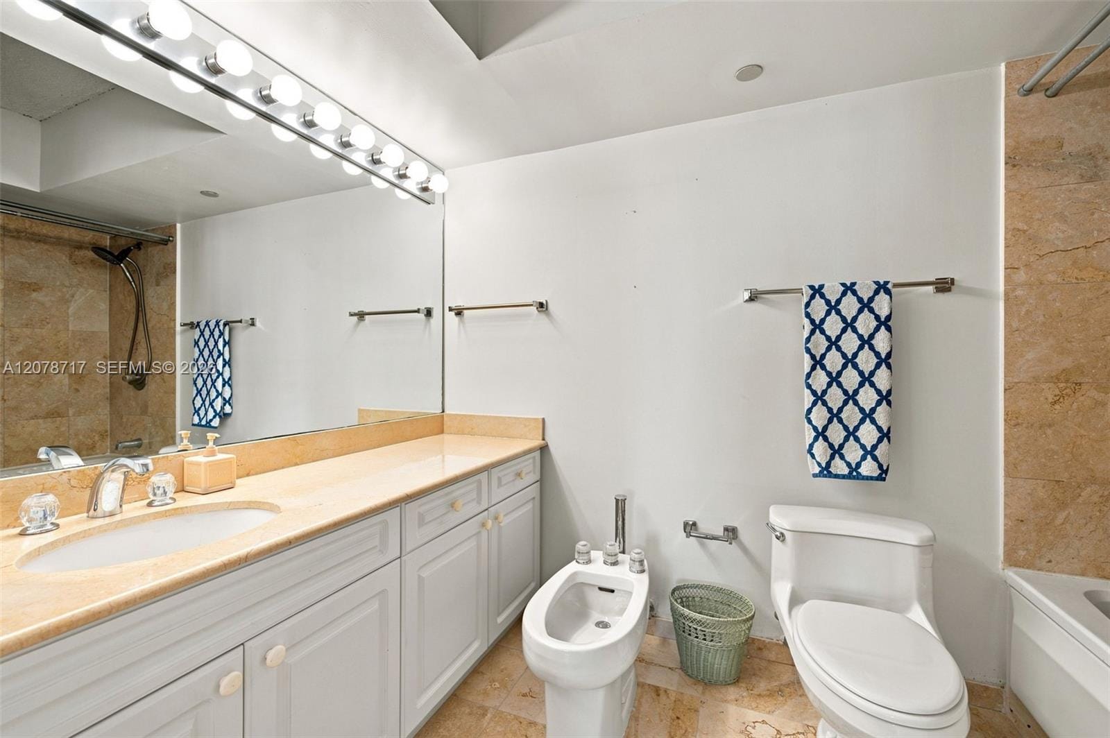 5900 Collins Avenue 1006 — photo 4