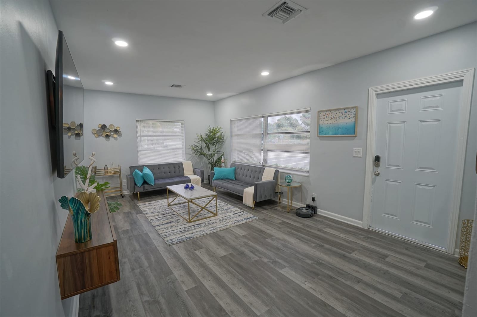 1102 SUNSET Road, West Palm Beach, FL 33401