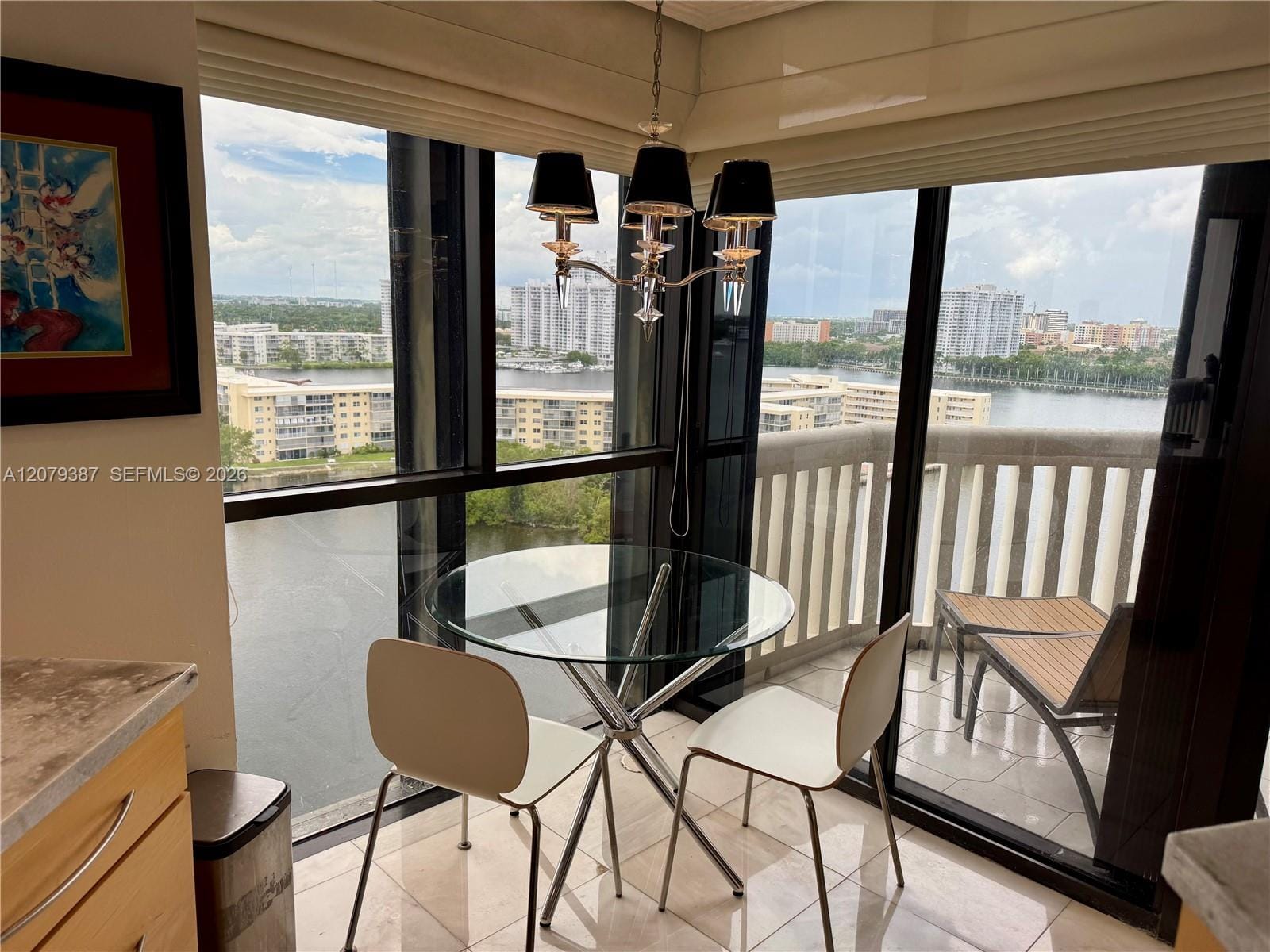 1000 Island Boulevard 1510 — photo 12