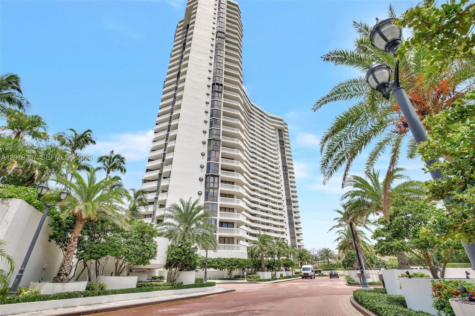 1000 Island Boulevard 1510, Aventura, FL 33160 photo 26