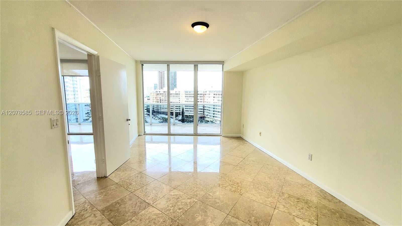 1850 S Ocean Drive 909 — photo 5
