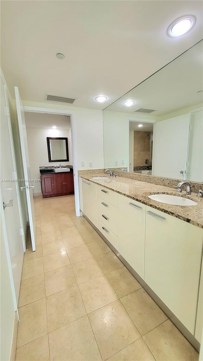 1850 S Ocean Drive 909 — photo 8