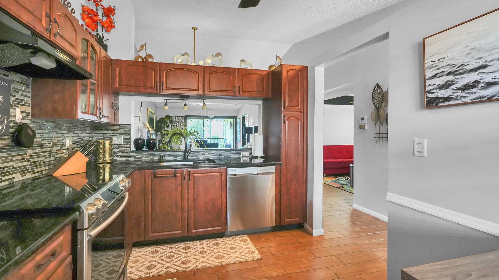 7618 Tahiti Lane 206 — photo 7