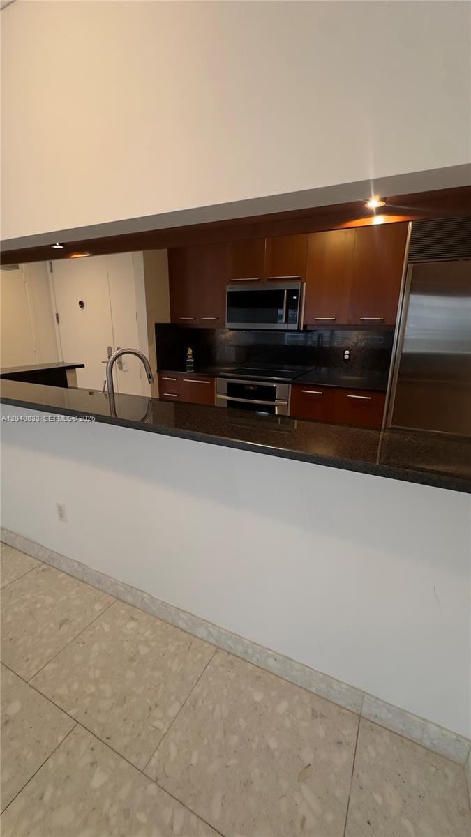 901 Brickell Key Boulevard 1102, Miami, FL 33131 photo 2