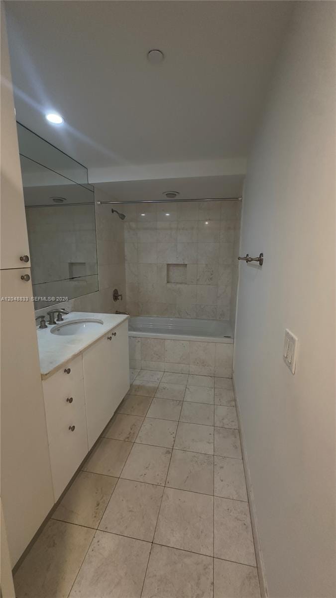 901 Brickell Key Boulevard 1102, Miami, FL 33131 photo 8