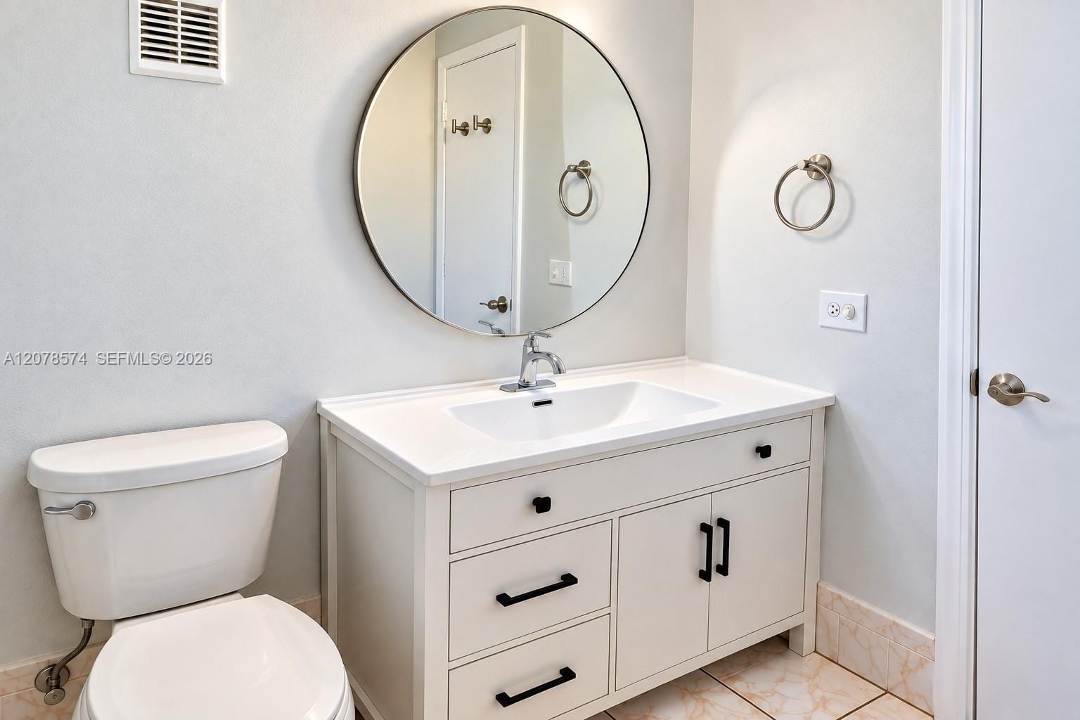 9280 Fontainebleau Boulevard 502 — photo 9